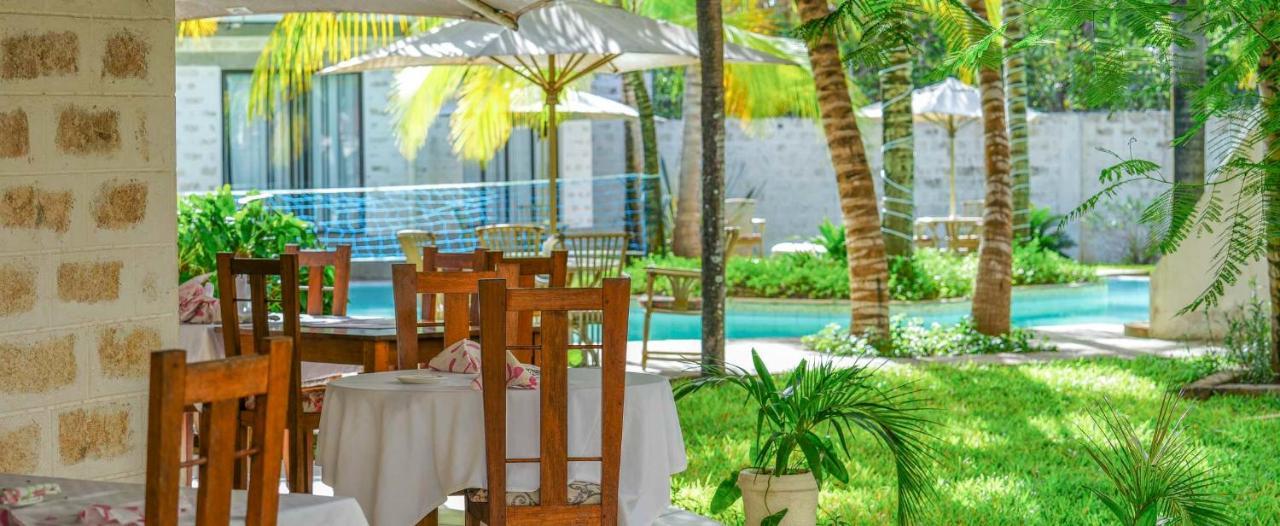 Lotfa Resort Diani Diani Beach Esterno foto
