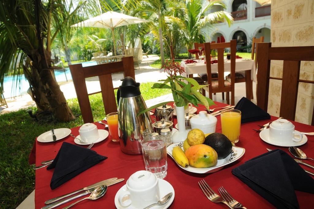 Lotfa Resort Diani Diani Beach Esterno foto